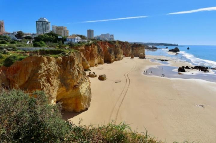 Praia Da Rocha By Ricardo Portimao Luaran gambar